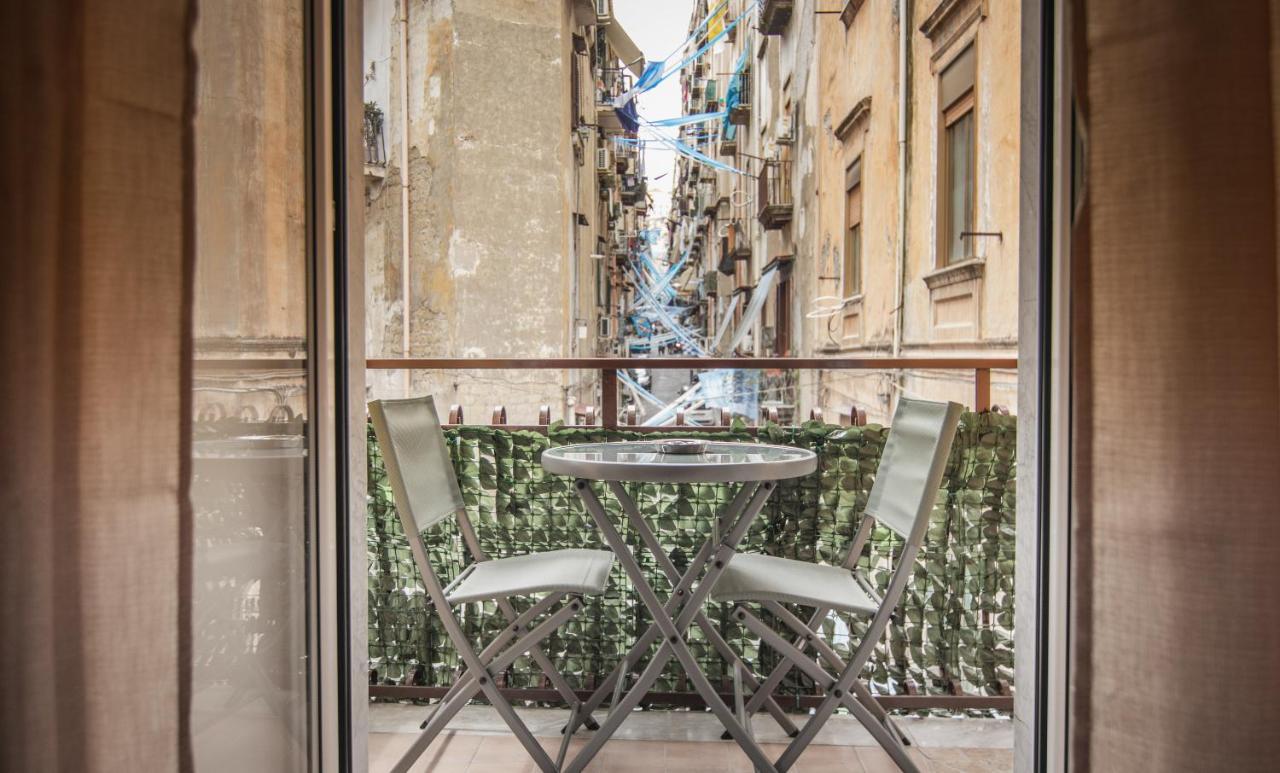 Casa Masaniello - Affittacamere Guesthouse In Historical Center Toledo Station Neapel Exterior foto